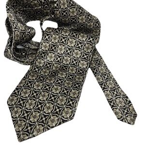 Chez Roffe New York Black Tan Geometric 100% Silk Men’s Necktie
